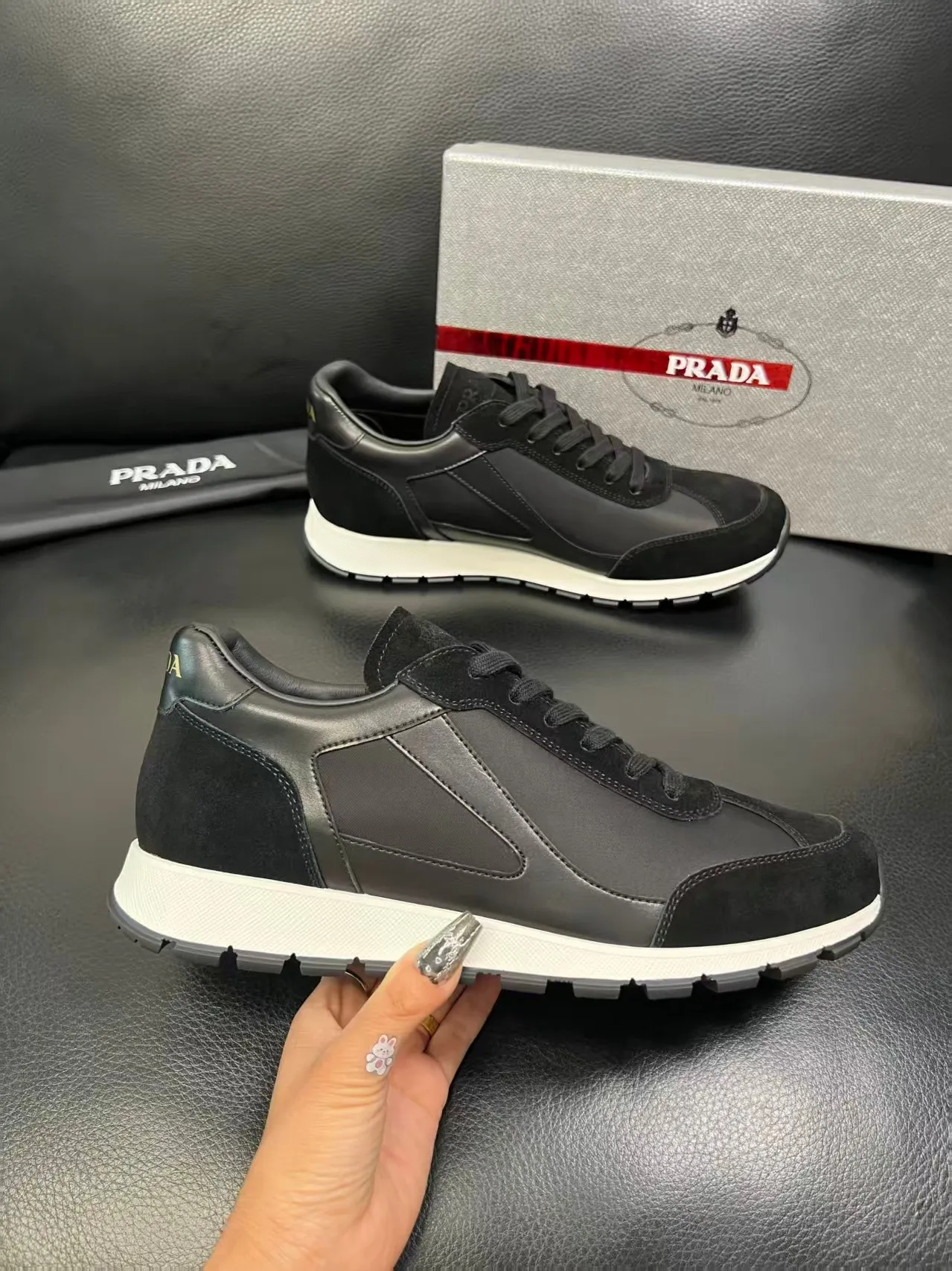 Factory price: 438💰Prada new men's leather sports shoes, the highest version on the market, any comparison is welcome🆚! The original leather has excellent texture and is super high-end! Fetal sheep net lining imported from Italy, removable pad! Luxurious materials and fine workmanship, highly recommended! Code number: 38-44, customized 45